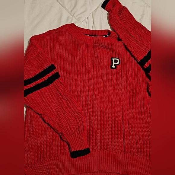 GUC PINK oversized varsity sweater Sz Medium - Picture 2 of 5